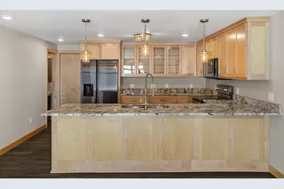 1162 Lakewood Drive S, Maplewood, MN 55119 - Photo 60