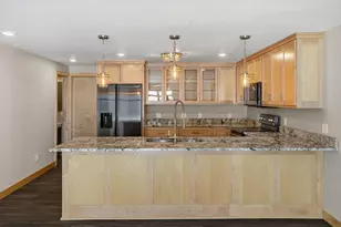 1162 Lakewood Dr S, Maplewood, MN 55119 - Photo 60