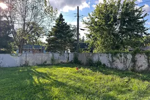 2739 Chippewa Ave, North Saint Paul, MN 55109 - Photo 24