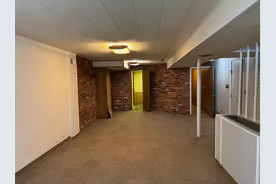 2739 Chippewa Avenue, North Saint Paul, MN 55109 - Photo 12