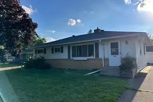 2739 Chippewa Ave, North Saint Paul, MN 55109 - Photo 2