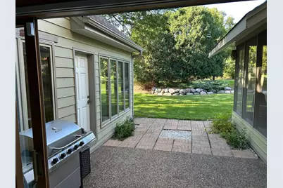 15904 Dawn Drive, Minnetonka, MN 55345 - Photo 20