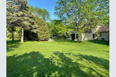 15904 Dawn Drive, Minnetonka, MN 55345 - Photo 24