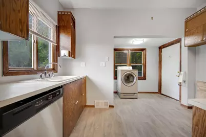 3301 Beard Avenue N, Robbinsdale, MN 55422 - Photo 16