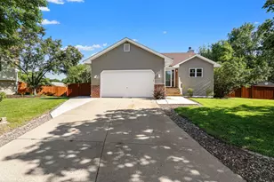 18580 Elgin Ave, Farmington, MN 55024 - Photo 1