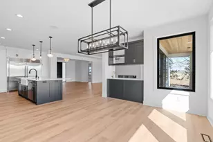 20411 Levi Ln, Prior Lake, MN 55372 - Photo 4