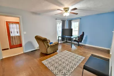 329 27th Avenue N, Saint Cloud, MN 56303 - Photo 8