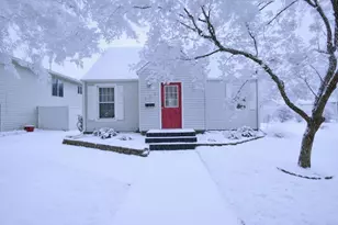 329 27th Ave N, Saint Cloud, MN 56303 - Photo 1