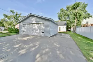 329 27th Ave N, Saint Cloud, MN 56303 - Photo 26