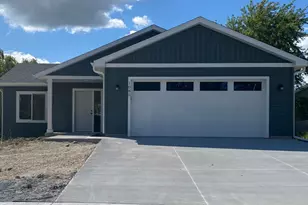 1085 Falcon Rd SE, Rochester, MN 55904 - Photo 1