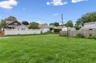 749 W 4th St, Winona, MN 55987 - Photo 22