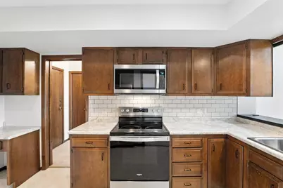 9700 Portland Avenue S #332, Bloomington, MN 55420 - Photo 10