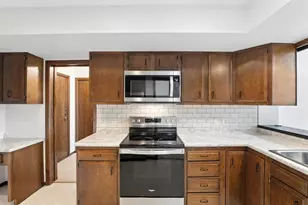 9700 Portland Ave S, Bloomington, MN 55420 - Photo 10