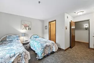 9700 Portland Ave S, Bloomington, MN 55420 - Photo 40