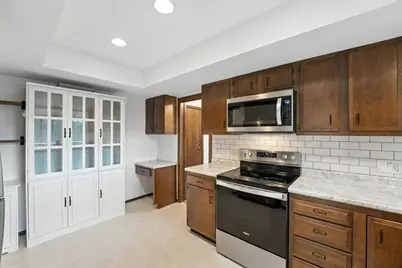 9700 Portland Avenue S #332, Bloomington, MN 55420 - Photo 8