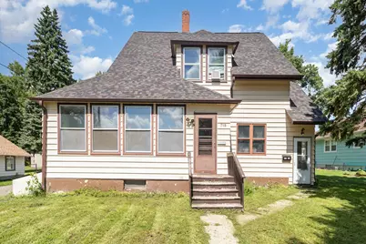 719 14th Street E, Glencoe, MN 55336 - Photo 1