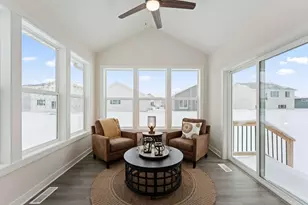 2160 Ridgepointe Dr, Hastings, MN 55033 - Photo 4