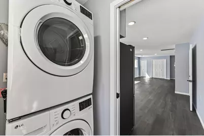 721 Wilson Avenue, Saint Paul, MN 55106 - Photo 44