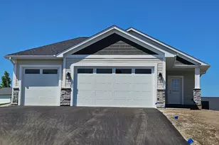 1140 Summit Cove, Dassel, MN 55325 - Photo 2