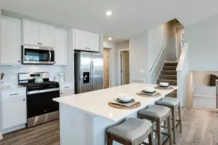 8828 Jorgensen Ave S, Cottage Grove, MN 55016 - Photo 4