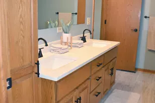 660 Riverview Dr, Monticello, MN 55362 - Photo 16