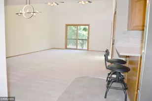 660 Riverview Dr, Monticello, MN 55362 - Photo 6