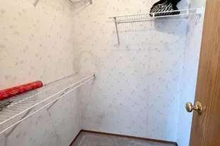 1231 Deerfield Dr, Maplewood, MN 55119 - Photo 18