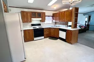 1231 Deerfield Dr, Maplewood, MN 55119 - Photo 8