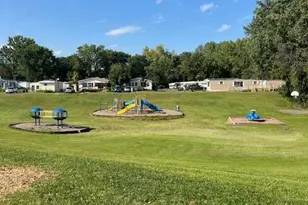 1231 Deerfield Dr, Maplewood, MN 55119 - Photo 24