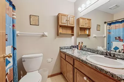 2434 Hynes Avenue N, Oakdale, MN 55128 - Photo 14