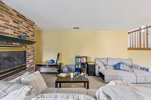 2434 Hynes Ave N, Oakdale, MN 55128 - Photo 24