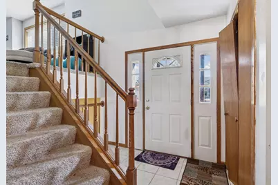 2434 Hynes Avenue N, Oakdale, MN 55128 - Photo 4