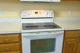 17072 Eastwood Ave, Lakeville, MN 55024 - Photo 8