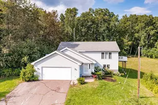 5321 Columbia St, Duluth, MN 55807 - Photo 1