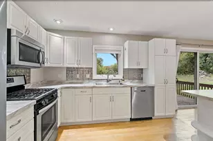 11902 River Hills Cir, Burnsville, MN 55337 - Photo 1