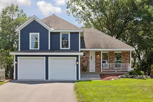 8886 Pine Bluff Ct, Eden Prairie, MN 55347 - Photo 1