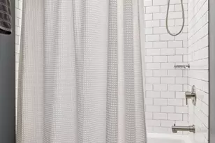 2100 W 21st St, Minneapolis, MN 55405 - Photo 34