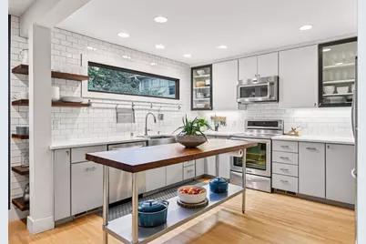 2100 W 21st Street, Minneapolis, MN 55405 - Photo 14