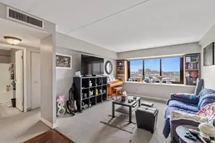 1920 S 1st St, Minneapolis, MN 55454 - Photo 2