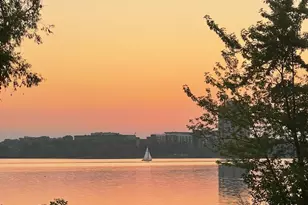 3033 E Bde Maka Ska Pkwy, Minneapolis, MN 55408 - Photo 38