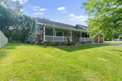 901 Geneva Drive, Alexandria, MN 56308 - Photo 2