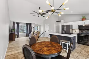 727 7th St N, Montrose, MN 55363 - Photo 6