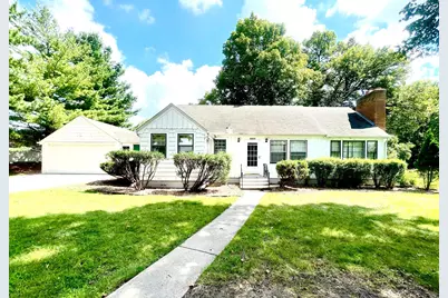 3260 Us-61 N, Vadnais Heights, MN 55110 - Photo 1