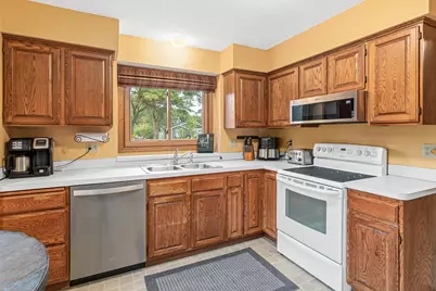 1936 121st Avenue NE, Blaine, MN 55449 - Photo 4