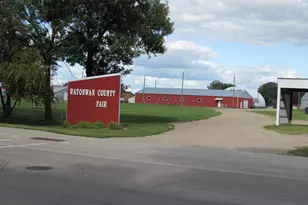 902 11th St S, Saint James, MN 56081 - Photo 24