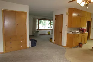 902 11th St S, Saint James, MN 56081 - Photo 8