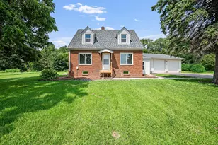 37347 240th St, Clements, MN 56224 - Photo 1