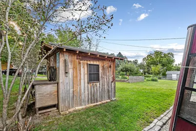 1124 8th Avenue SW, Faribault, MN 55021 - Photo 14