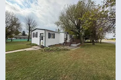 1711 15th Avenue N, Moorhead, MN 56560 - Photo 2