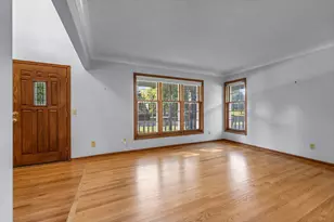 9956 Antrim Rd, Woodbury, MN 55125 - Photo 16